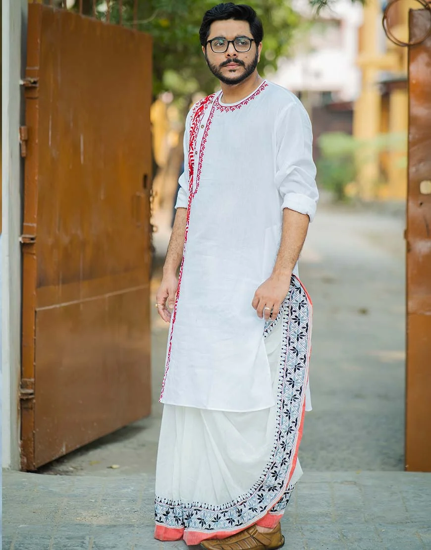 Subho Muharat Dhuti